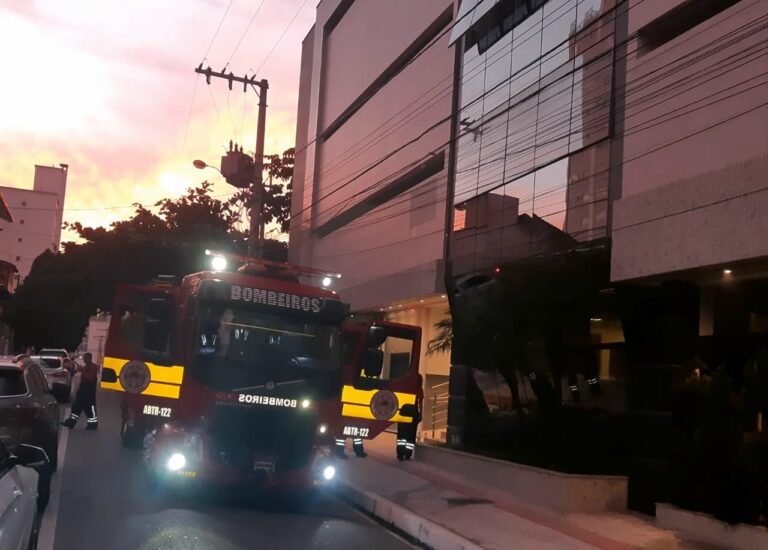 Aparelho umidificador causa incêndio em edifício no Pioneiros