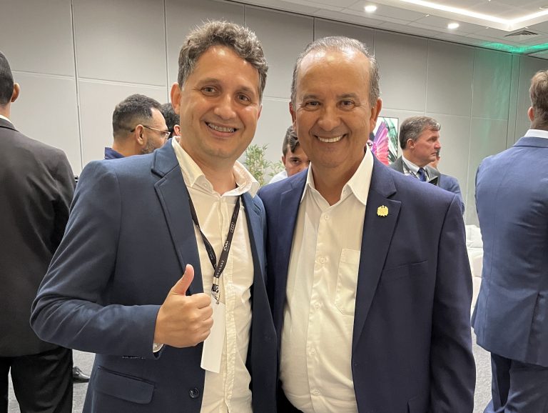 Vereador John Lenon avalia candidatura a prefeito de Camboriú na janela partidária