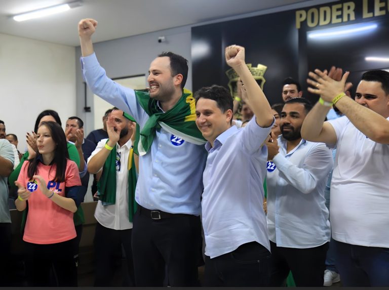 Ramon Jacob e John Lenon oficializados como candidatos à Prefeitura de Camboriú