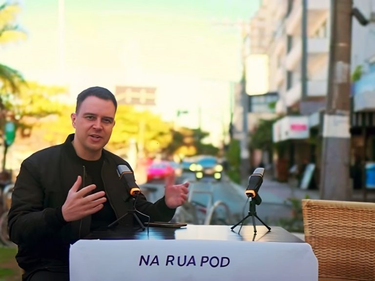 Lucas Gotardo realiza ‘Na Rua Pod’ em protesto à exclusão do debate da NDTV