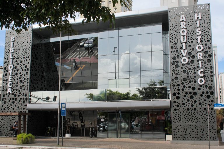 Biblioteca Municipal e Arquivo Histórico de BC fecham para melhorias na rede elétrica